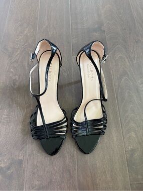Talbots Black Patent Strappy Ankle-Heel Sandals T Strap Size 10